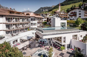  Alpin Art & Spa Hotel Naudererhof Superior  Наудерс